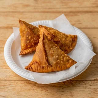 Paneer Samosa (2pcs)