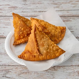 Chicken Keema Samosa (2pcs)